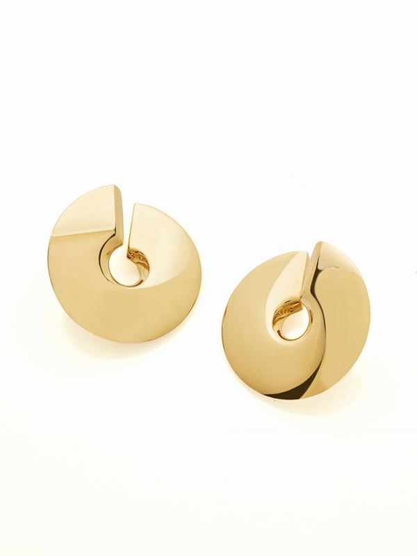 Orecchini Vhernier in oro giallo