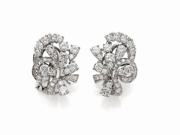 Orecchini in oro bianco e diamanti