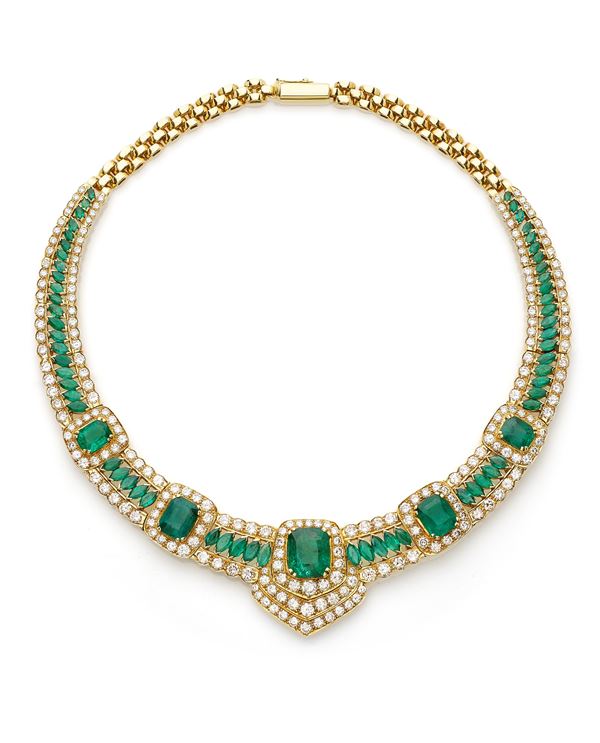 Collier in oro giallo con smeraldi e diamanti   - Auction Gioielli e Orologi del XX Secolo - Faraone Casa d'Aste