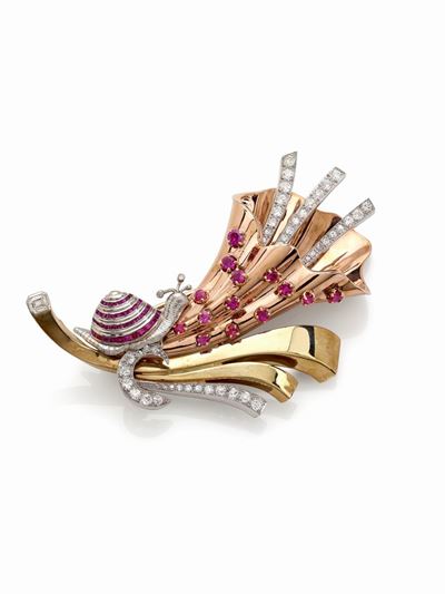 Spilla Tiffany in Oro con Diamanti Old Cut e Rubini