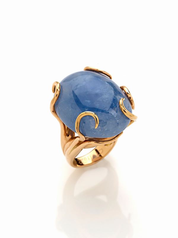 Anello zaffiro cabochon