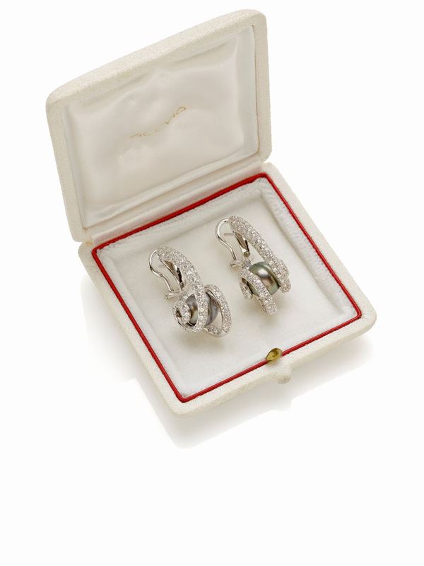 Scavia : Orecchini in oro bianco e perle firmati Scavia  - Asta Gioielli e Orologi del XX Secolo - Faraone Casa d'Aste