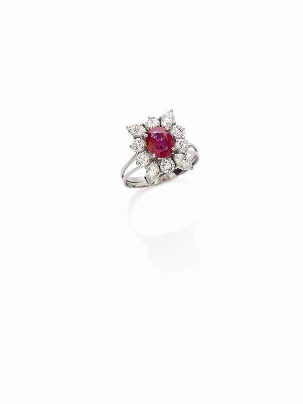 Anello con rubino 1.40ct e diamanti   - Asta Gioielli e Orologi del XX Secolo - Faraone Casa d'Aste