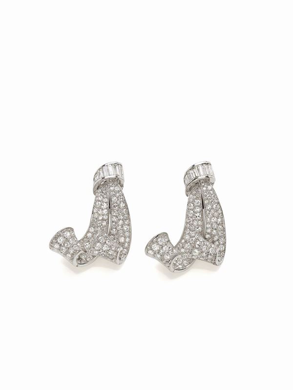 Spilla doppia clip in platino e diamanti  - Auction Gioielli e Orologi del XX Secolo - Faraone Casa d'Aste