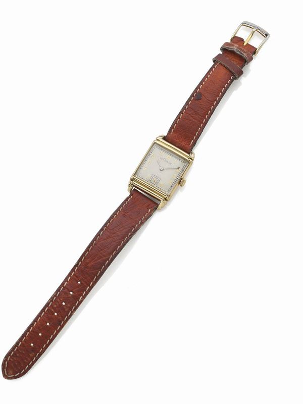 Le Coultre in oro 14kt  - Asta Gioielli e Orologi del XX Secolo - Faraone Casa d'Aste