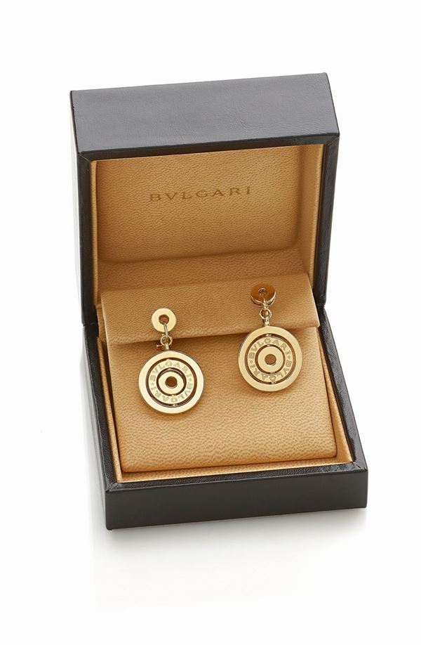 Bulgari : Orecchini in oro giallo firmati Bulgari   - Asta Gioielli e Orologi del XX Secolo - Faraone Casa d'Aste