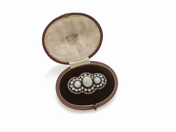 Spilla antica con opali e diamanti  - Auction Gioielli e Orologi del XX Secolo - Faraone Casa d'Aste