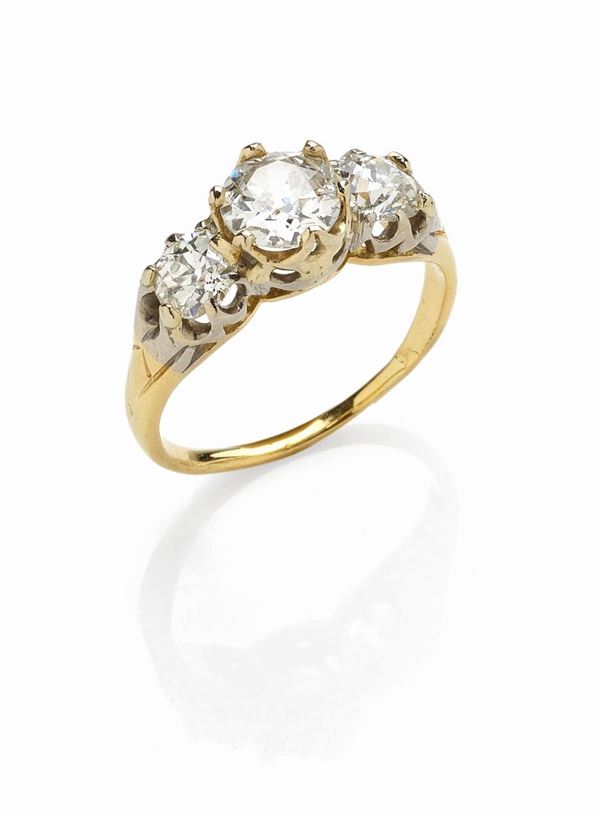 Anello in oro gaillo e bianco con 3 diamanti old cut   - Asta Gioielli e Orologi del XX Secolo - Faraone Casa d'Aste