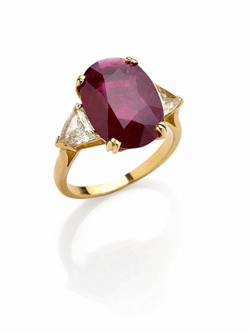 Anello con Rubino 7,10 Ct Circa.