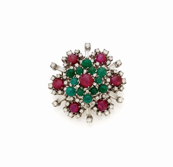 Spilla con diamanti, rubini e smeraldi   - Auction ASTA LIVE GIUGNO - Faraone Casa d'Aste