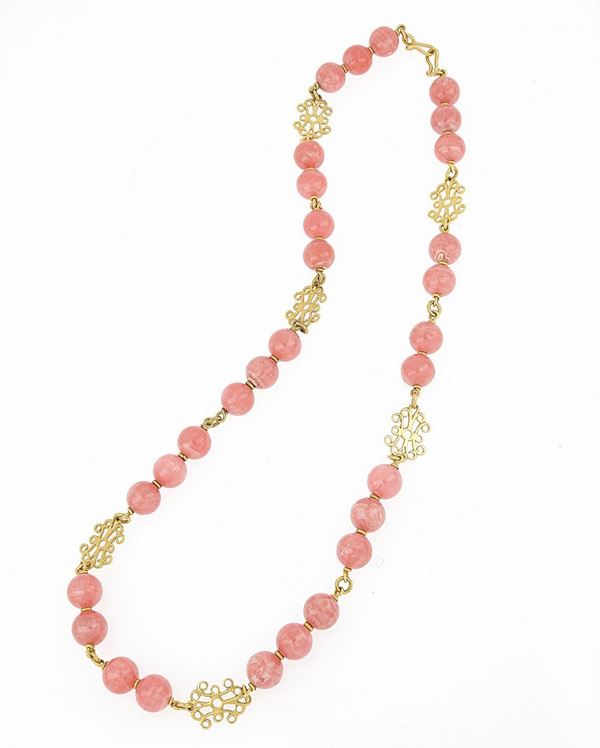 Collana in oro con rodocrosite