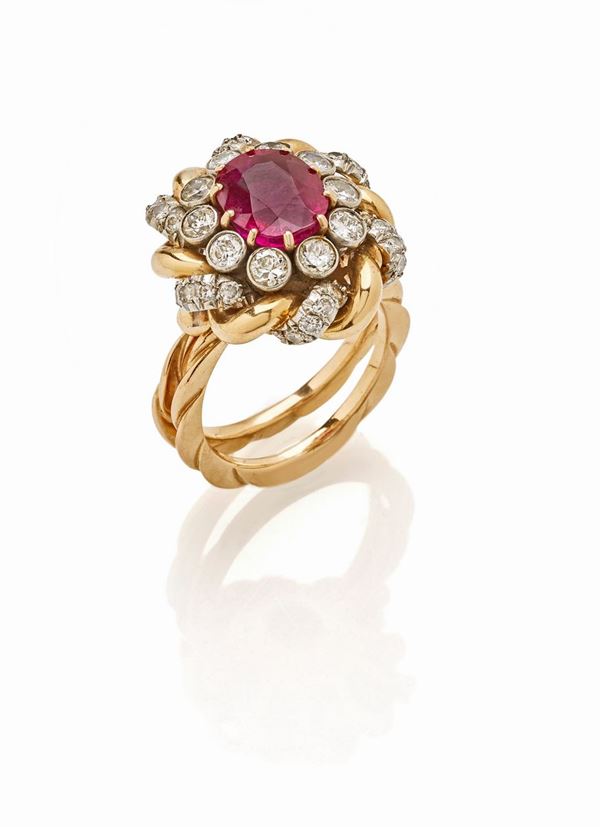 Anello in oro con rubino