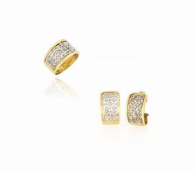 Parure Composta da Anello e Orecchini in Oro e Diamanti