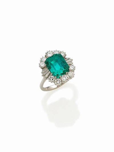 Anello con Smeraldo