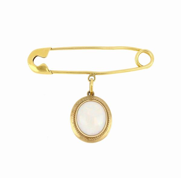 Spilla in oro con opale