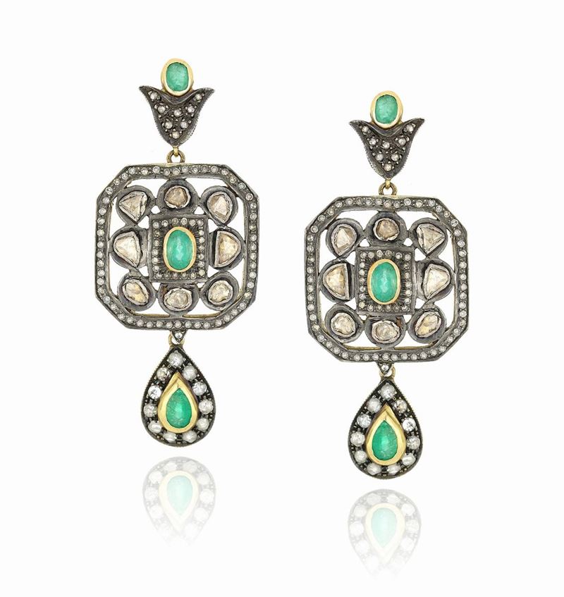 Orecchini in Oro e Argento con Diamanti e Smerladi