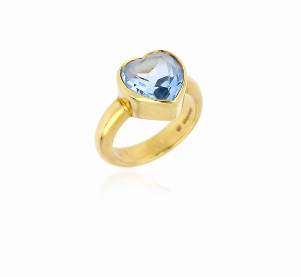 Anello in oro con spinello sintetico