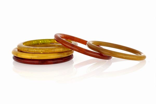 Lotto composto da 5 bangle