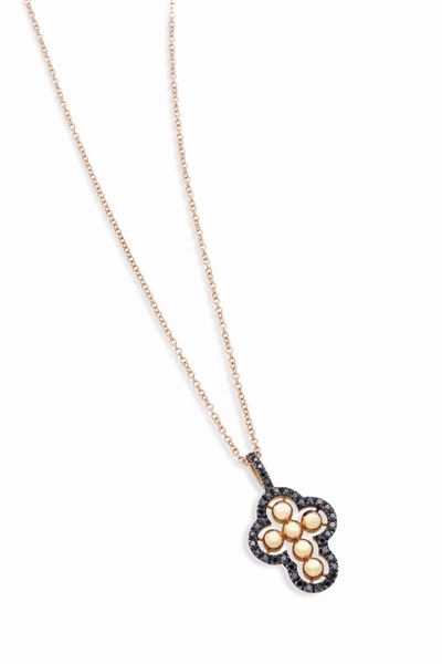 Collana Firmata Gaudino Marco in Oro Rosa con Catena e Ciondolo a Forma di Croce con Diamanti Ner...