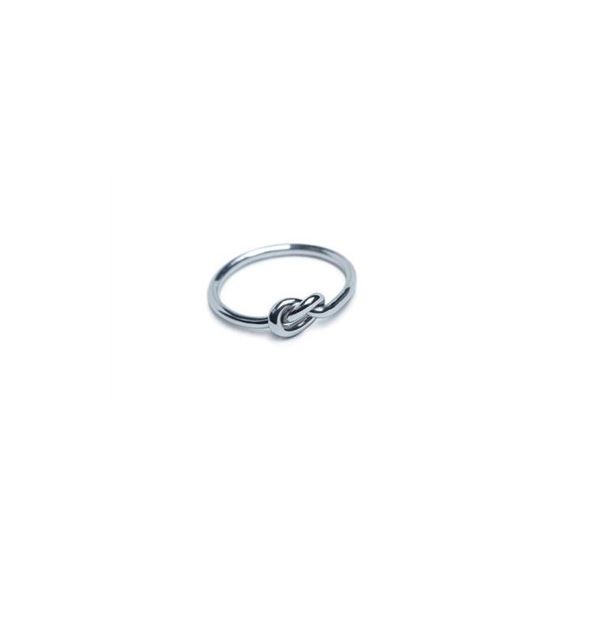 Anello Ethica Jewels by Gioielleria Belloni, collezione Nodo 