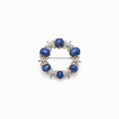 Spilla con Zaffiri Cabochon e Diamanti