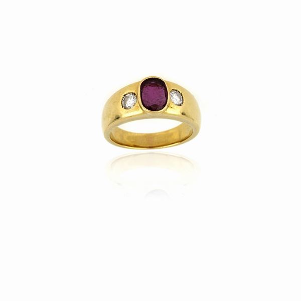 Anello con rubino e diamanti