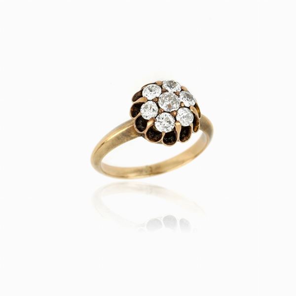 Anello in oro rosa e diamanti