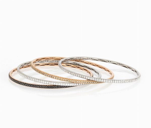 Bracciali bangle con diamanti