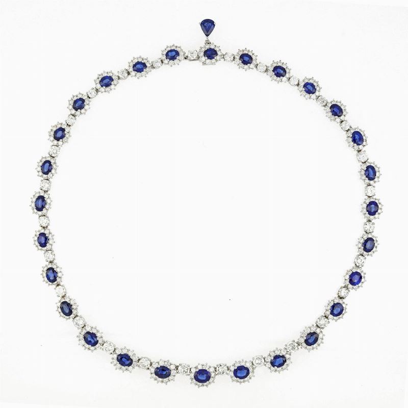 Collana Oro Bianco, Diamanti e Zaffiri