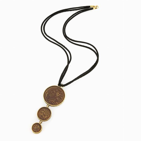 Collana con monete