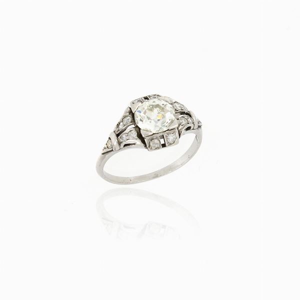 Anello antico 