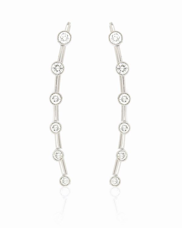 Orecchini in oro bianco e diamanti