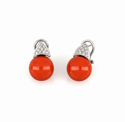 Orecchini con Corallo e Diamanti