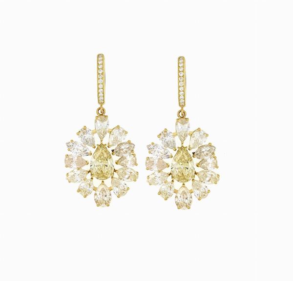 Orecchini con diamanti fancy light  - Asta ASTA LIVE DICEMBRE - Faraone Casa d'Aste