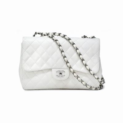 Chanel Jumbo Monoflap 30