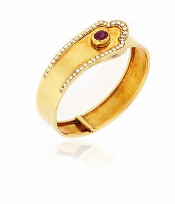 Bracciale rigido in oro giallo
