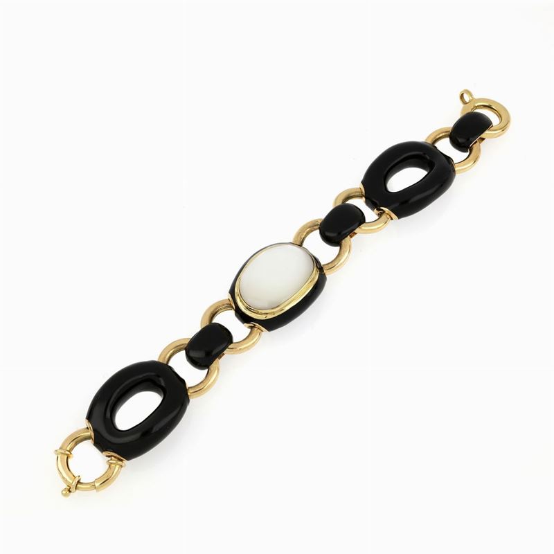 Bracciale in Oro Giallo, Smalto Nero e Madreperla