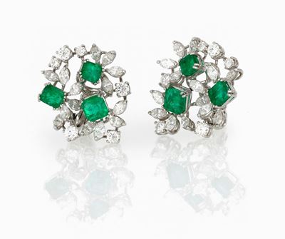 Orecchini in Oro Smeraldi e Diamanti 2.70 Ct