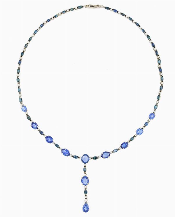 Collier con zaffiri e diamanti