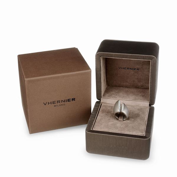 Anello Eclisse Vhernier, titanio e diamanti 