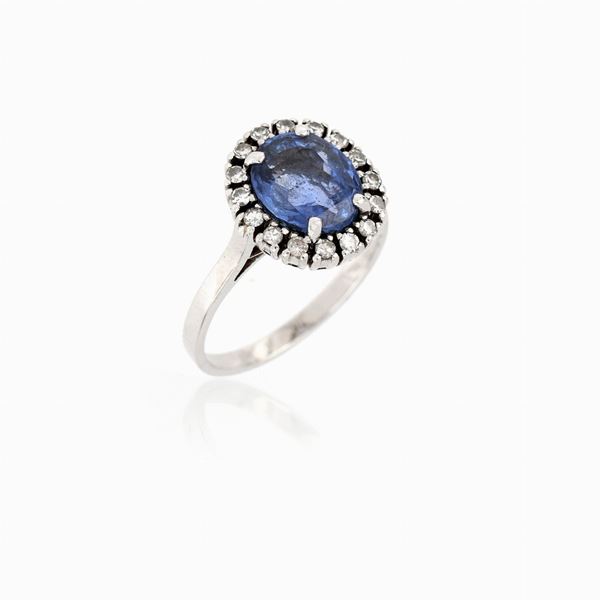 Anello margherita con zaffiro