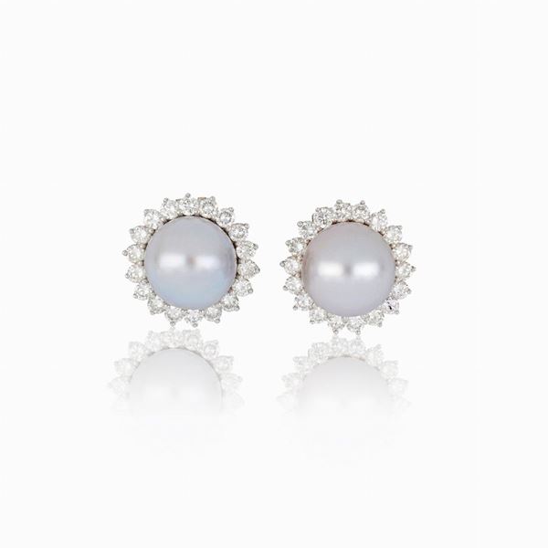 Orecchini con diamanti e perle coltivate South Sea