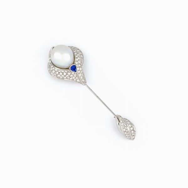 Spilla da giacca con perla coltivata South Sea  - Asta GIOIELLI E OROLOGI  XX SECOLO - Faraone Casa d'Aste