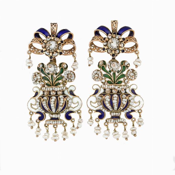 Orecchini pendenti con microperle  - Auction GIOIELLI E OROLOGI  XX SECOLO - Faraone Casa d'Aste