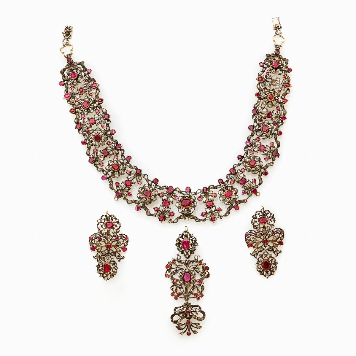 Demi Parure in Argento e Rubini Fine XVIII Secolo