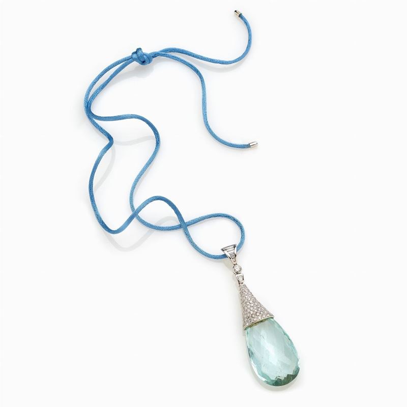 Pendente con Acquamarina con Diamanti