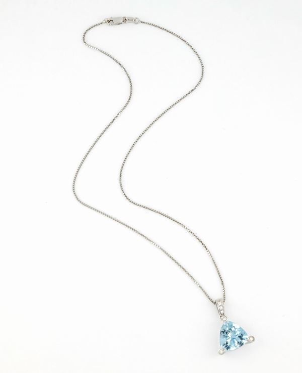 Collana con acquamarina