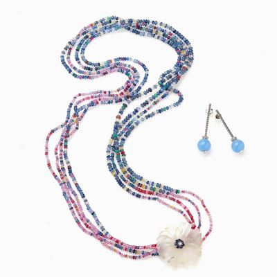 Collana Multifilo e Orecchini con Calcedonio