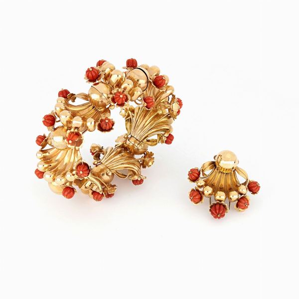 Bracelet and clip with coral 1940&#39;s