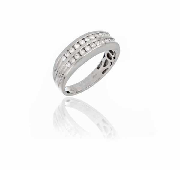 Anello in oro con diamanti  - Asta GIOIELLI E OROLOGI - Faraone Casa d'Aste